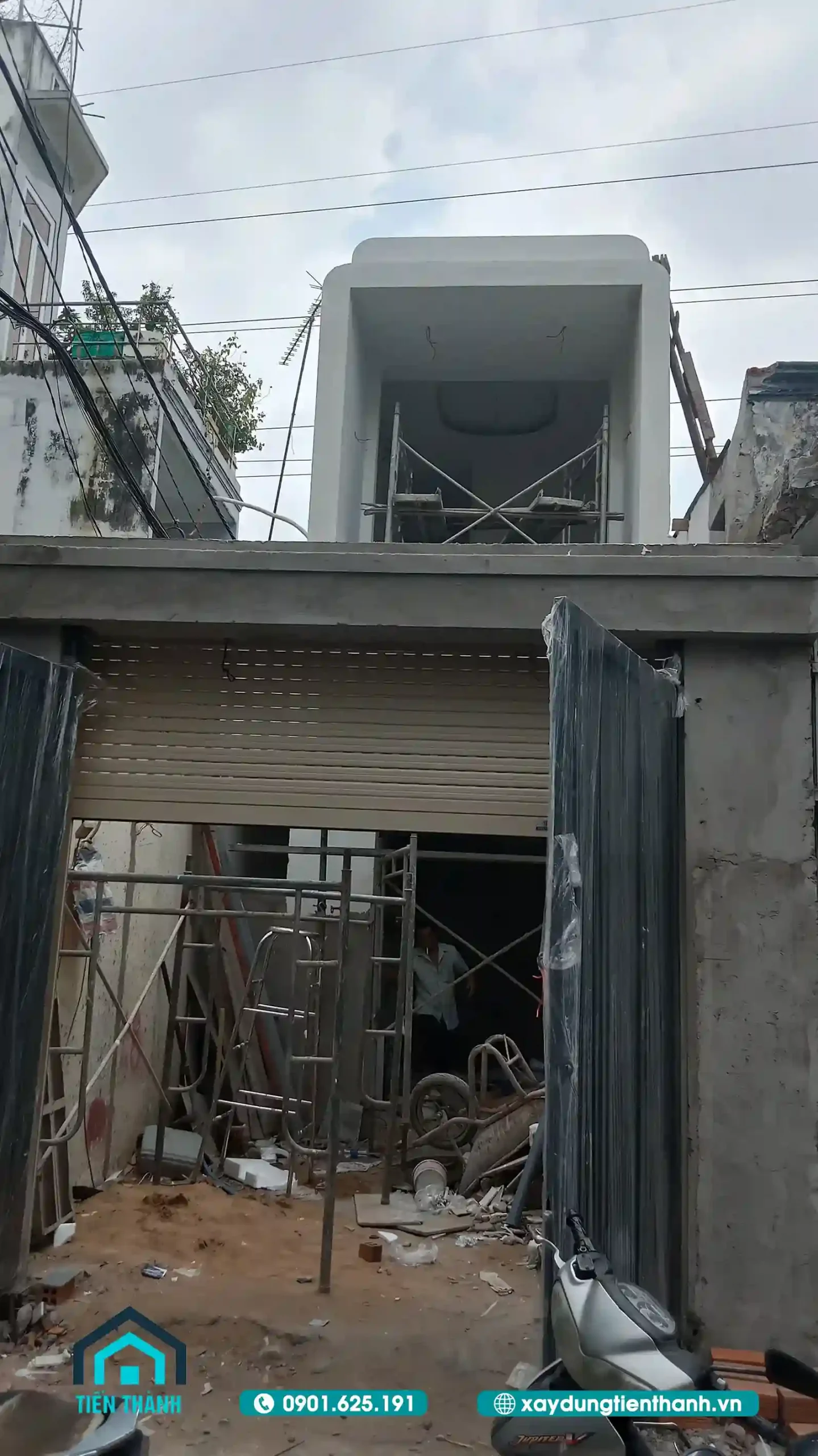 Thiết Kế Nhà 3.5m x 18m 2 tầng: Tối Ưu Cho Diện Tích Nhỏ thiet ke nha 3.5mx18m 10 30 11zon scaled - Thiết Kế Nhà 3.5m x 18m 2 tầng: Tối Ưu Cho Diện Tích Nhỏ