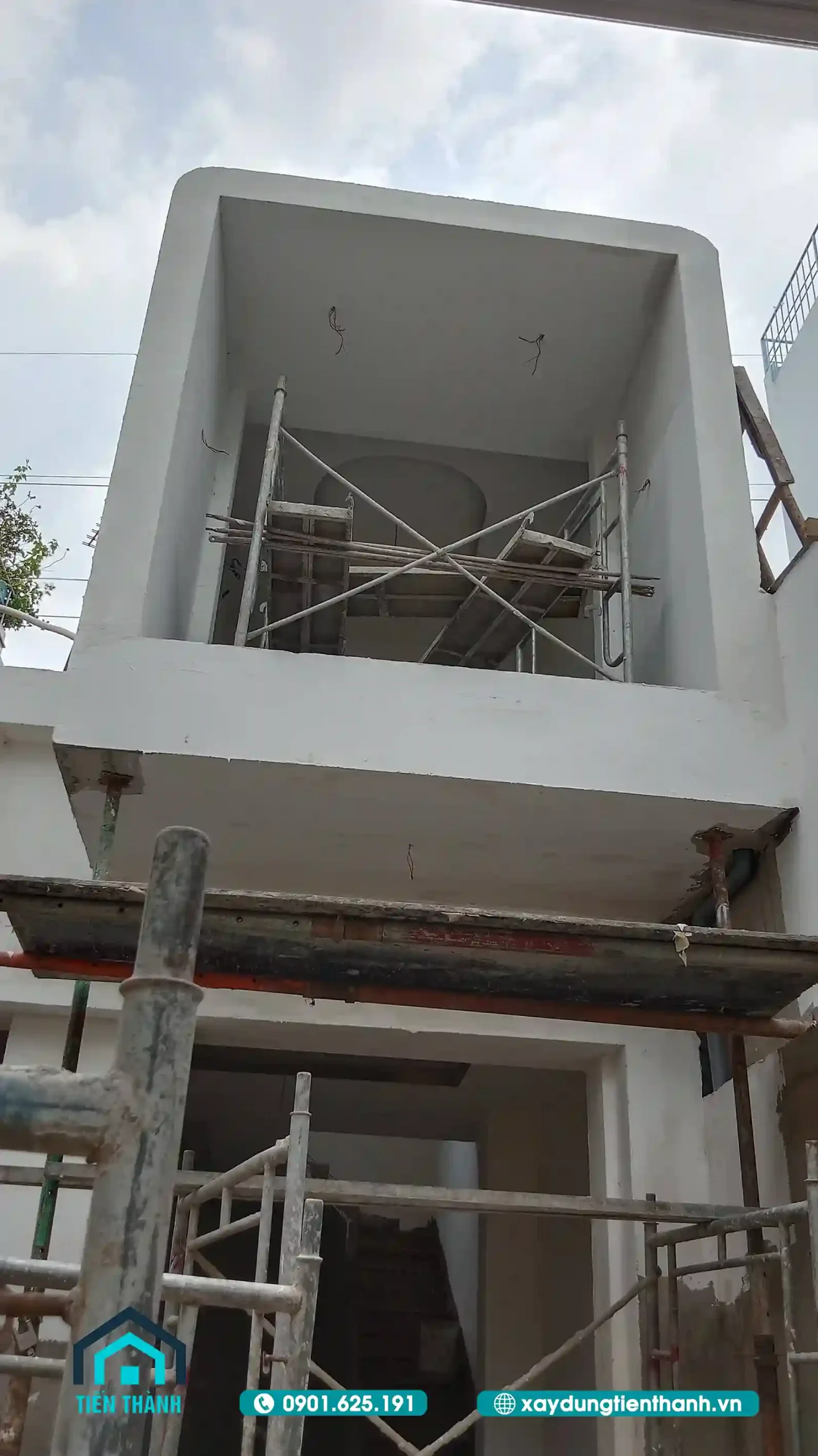 Thiết Kế Nhà 3.5m x 18m 2 tầng: Tối Ưu Cho Diện Tích Nhỏ thiet ke nha 3.5mx18m 11 31 11zon scaled - Thiết Kế Nhà 3.5m x 18m 2 tầng: Tối Ưu Cho Diện Tích Nhỏ