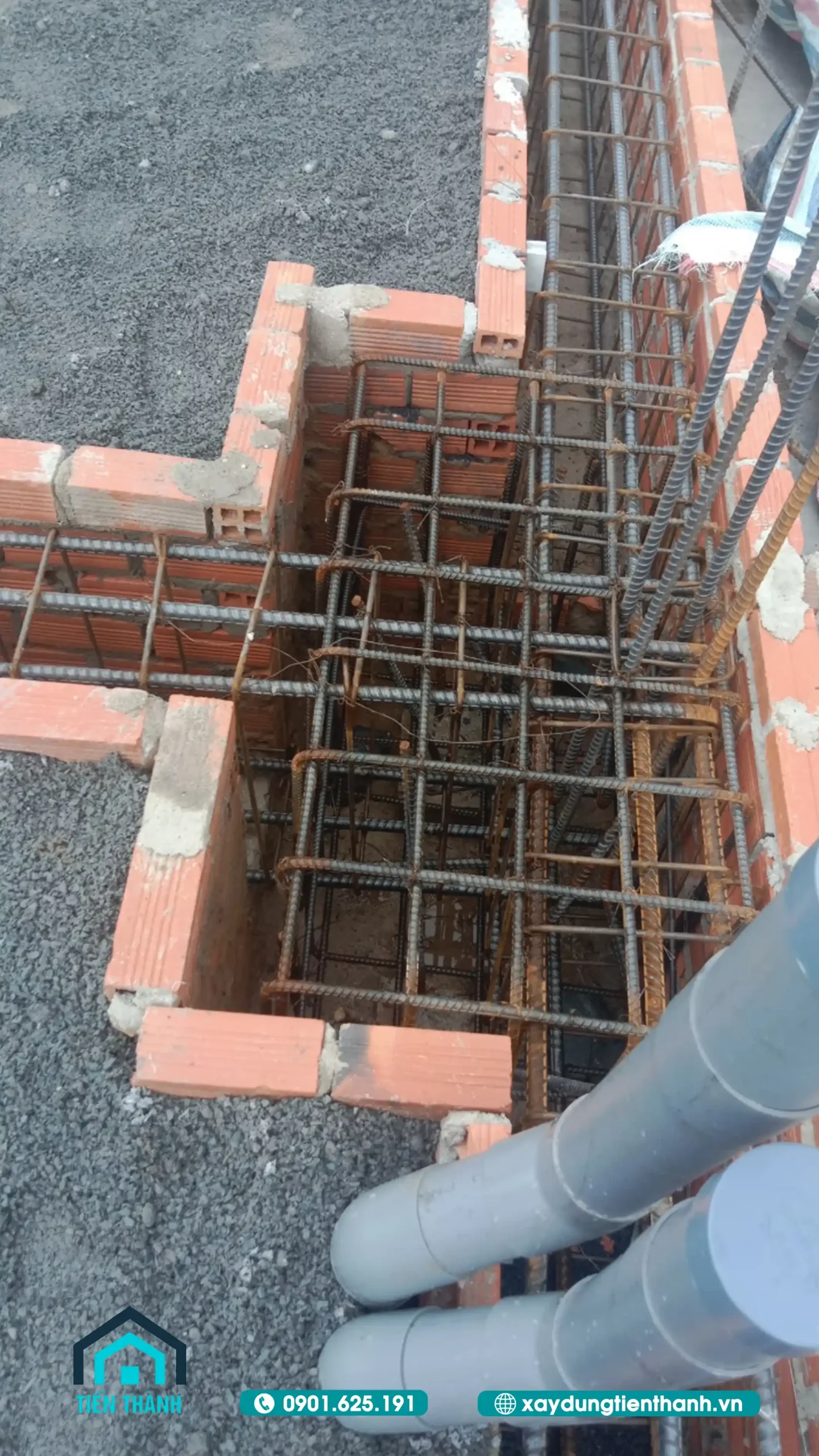 Biệt Thự Hiện Đại 3 Tầng: Xu Hướng Thiết Kế Và Thi Công Trọn Gói biet thu hien dai 3 tang 18 scaled - Biệt Thự Hiện Đại 3 Tầng: Xu Hướng Thiết Kế Và Thi Công Trọn Gói