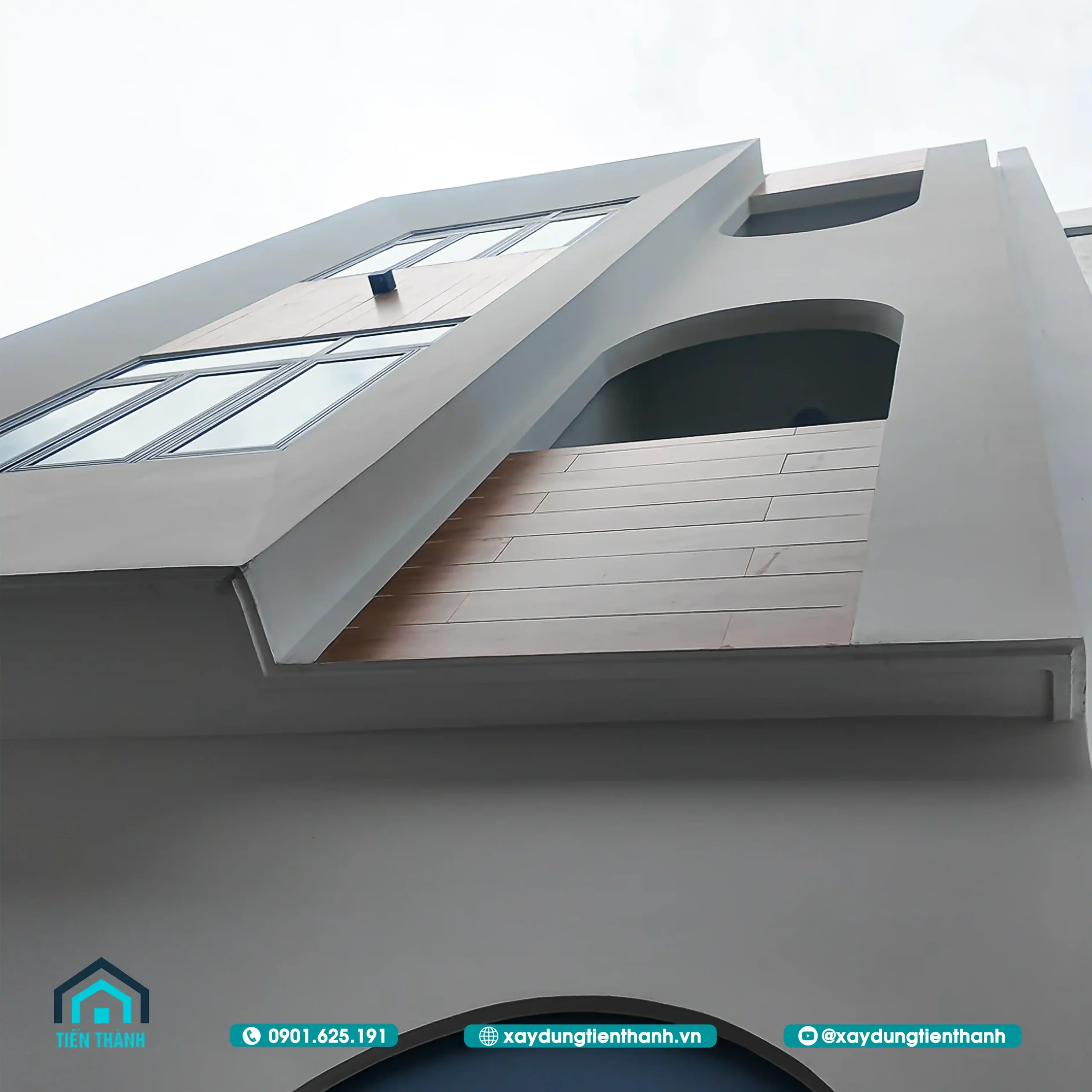 Mẫu Nhà 3 Tầng 5x8m Hiện Đại: Tối Ưu Cho Diện Tích Nhỏ mau nha 3 tang 5x8m 31 scaled - Mẫu Nhà 3 Tầng 5x8m Hiện Đại: Tối Ưu Cho Diện Tích Nhỏ