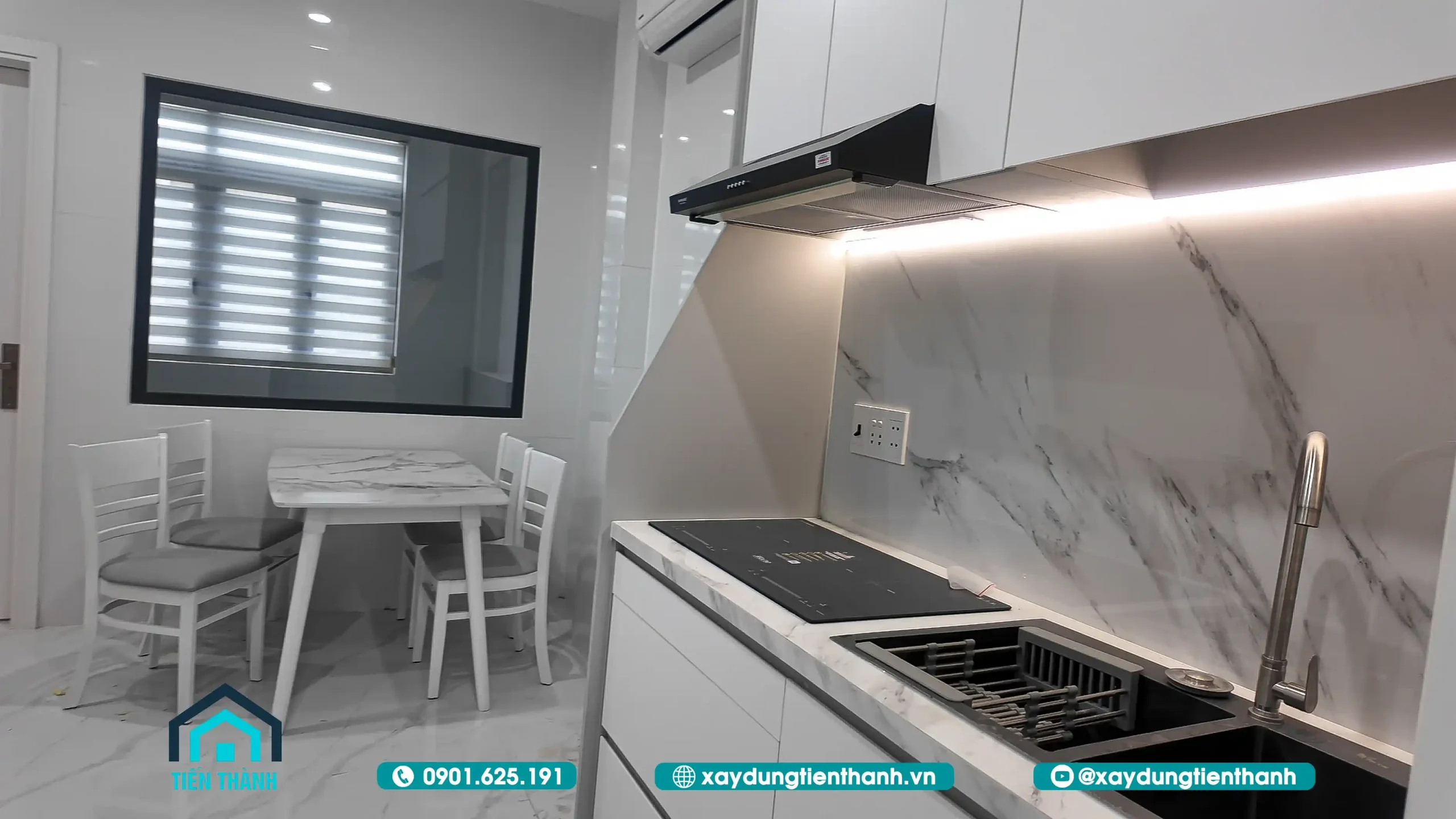 Mẫu Nhà 3 Tầng 5x8m Hiện Đại: Tối Ưu Cho Diện Tích Nhỏ mau nha 3 tang 5x8m 43 scaled - Mẫu Nhà 3 Tầng 5x8m Hiện Đại: Tối Ưu Cho Diện Tích Nhỏ